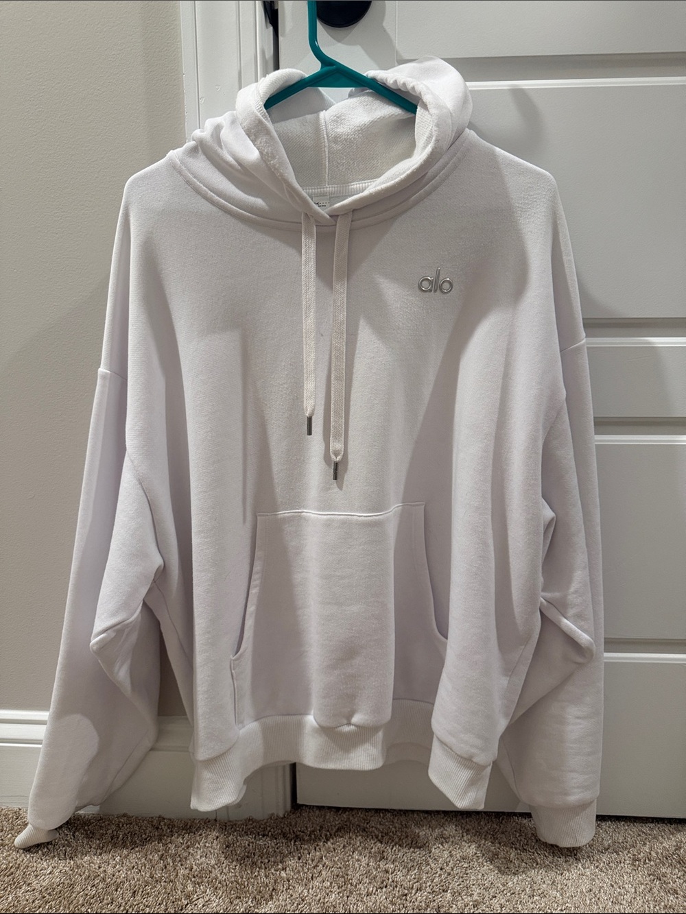 ALO Yoga Men's White Pullover Hoodie